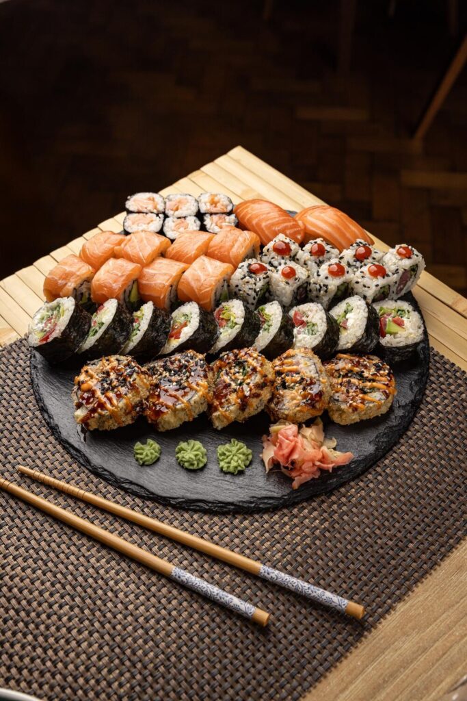 Sushi platter with various rolls 752237 22854 Sushi platter with various rolls 752237 22854